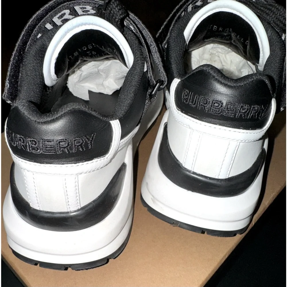 Burberry Unisex Leather Fashion Sneakers size: 5.5 or 6 - Picture 6 of 9